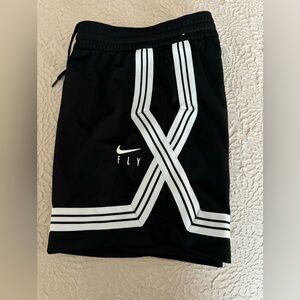 Kids Nike FLY shorts size Med